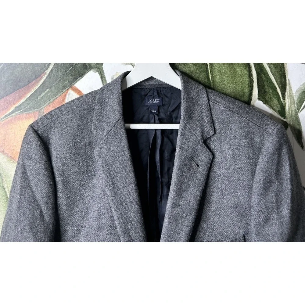 J. CREW Ludlow English Wool Moon Yorkshire Tweed Gray Sport Coat Jacket Size 40R